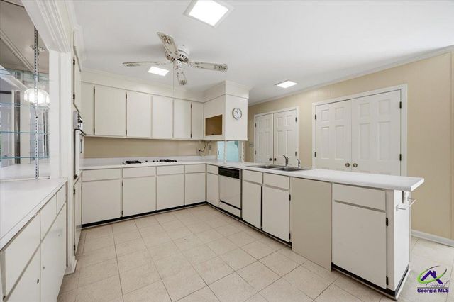 4950 wellington Drive, Macon, GA 31210
