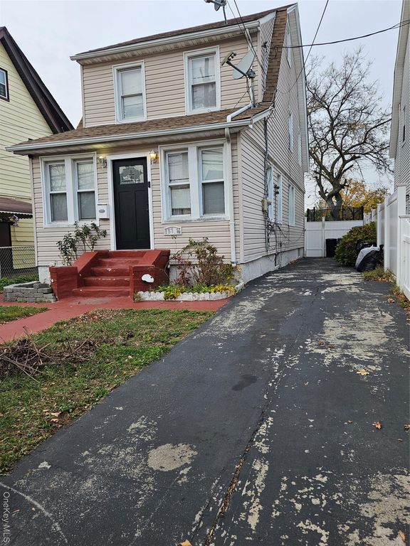 187-11 104 Avenue, Saint Albans, NY 11412