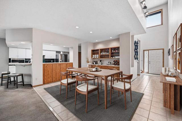 11620 Vista Drive, Hopkins, MN 55343