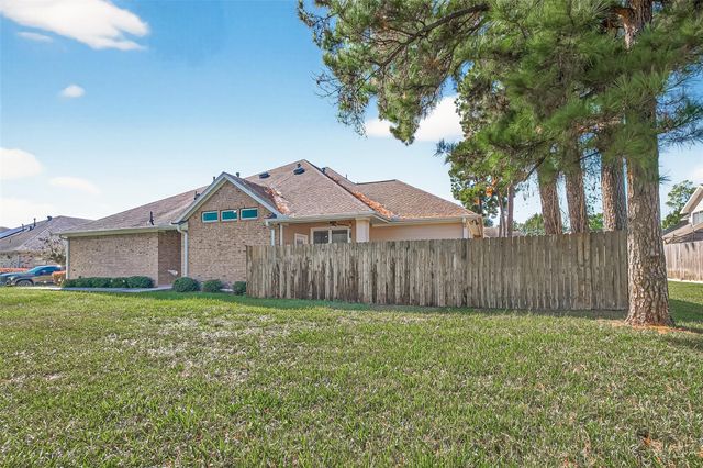 2026 Que Manor Drive, Houston, TX 77090