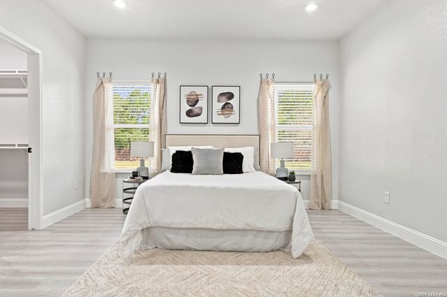 367 Rosebud, San Antonio, TX 78221
