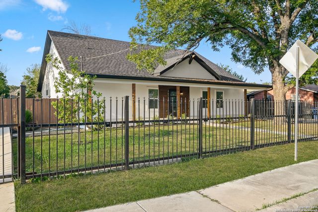 367 Rosebud, San Antonio, TX 78221
