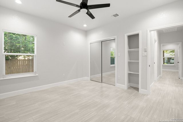 367 Rosebud, San Antonio, TX 78221
