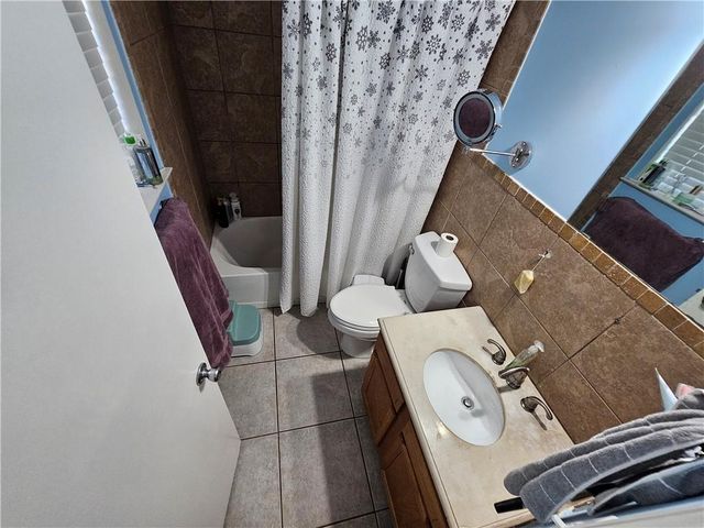 502 Nantucket Circle, Mobile, AL 36609