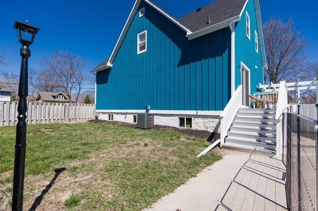 1827 Gratiot Avenue, Saginaw, MI 48602