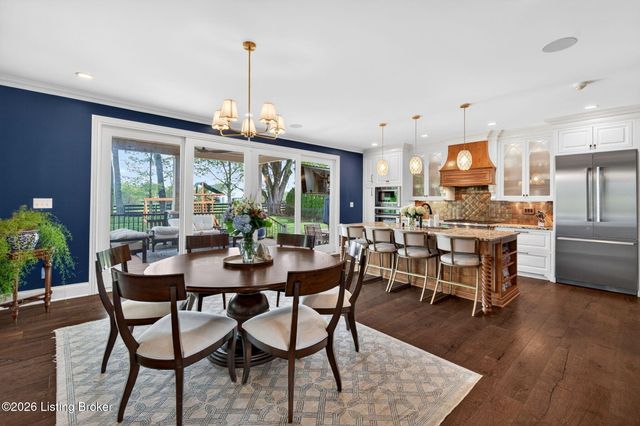 8218 Spring Glade Pl, Prospect, KY 40059
