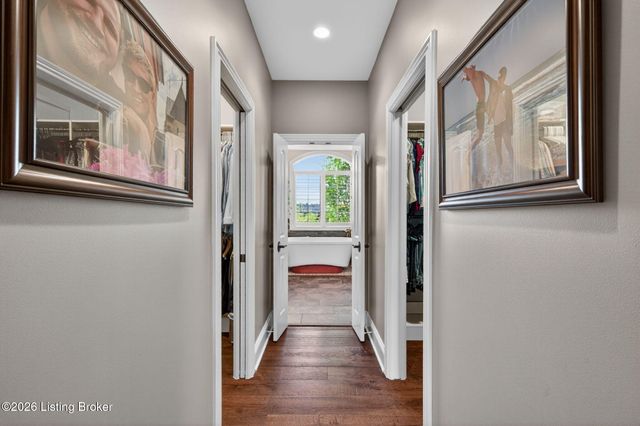 8218 Spring Glade Pl, Prospect, KY 40059