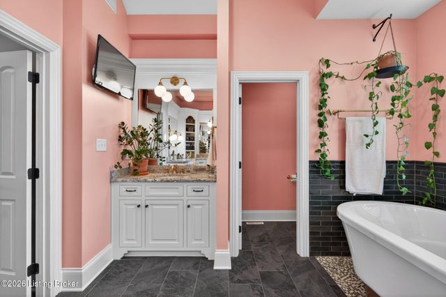 8218 Spring Glade Pl, Prospect, KY 40059