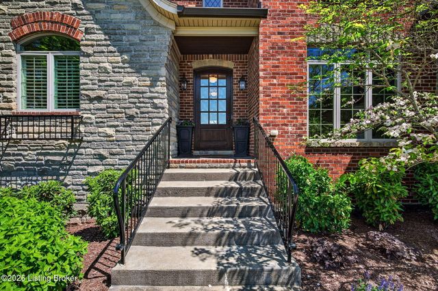 8218 Spring Glade Pl, Prospect, KY 40059
