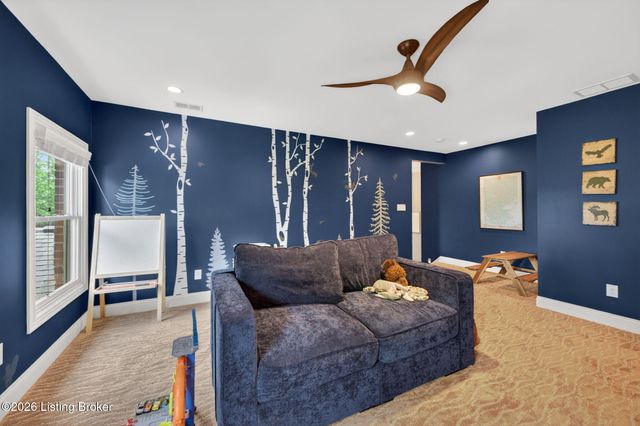 8218 Spring Glade Pl, Prospect, KY 40059