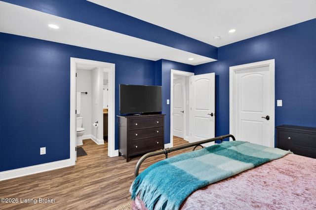 8218 Spring Glade Pl, Prospect, KY 40059
