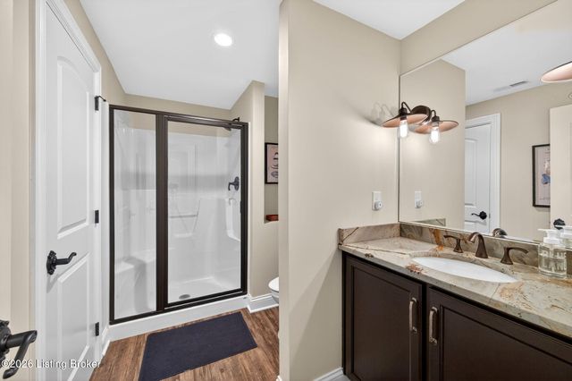 8218 Spring Glade Pl, Prospect, KY 40059