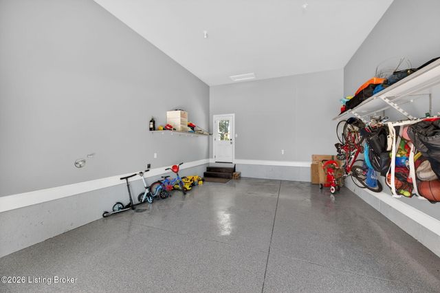 8218 Spring Glade Pl, Prospect, KY 40059