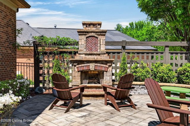 8218 Spring Glade Pl, Prospect, KY 40059