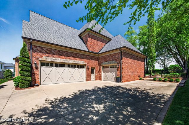 8218 Spring Glade Pl, Prospect, KY 40059