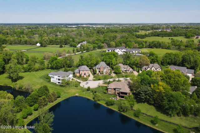 8218 Spring Glade Pl, Prospect, KY 40059