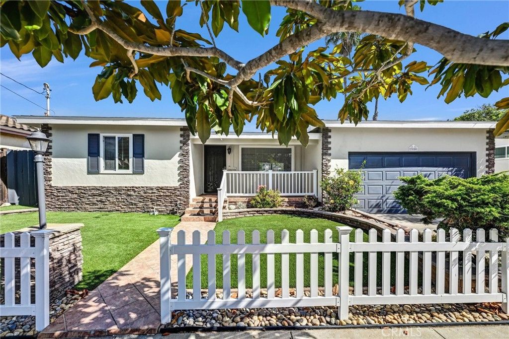 3850 Chippewa Court, San Diego, CA 92117 — photo 2