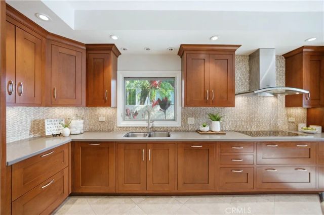 627 Avery Place, Long Beach, CA 90807
