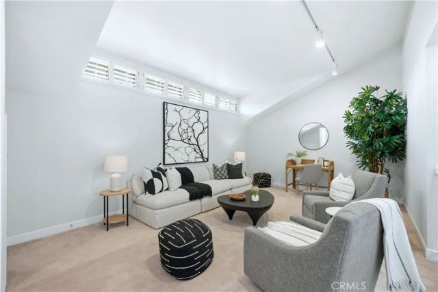 627 Avery Place, Long Beach, CA 90807