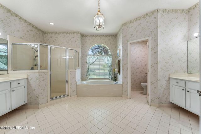 8982 HUNT VALLEY Drive W, Jacksonville, FL 32257