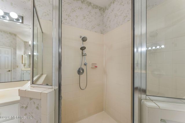 8982 HUNT VALLEY Drive W, Jacksonville, FL 32257