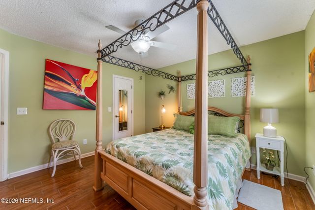 8982 HUNT VALLEY Drive W, Jacksonville, FL 32257