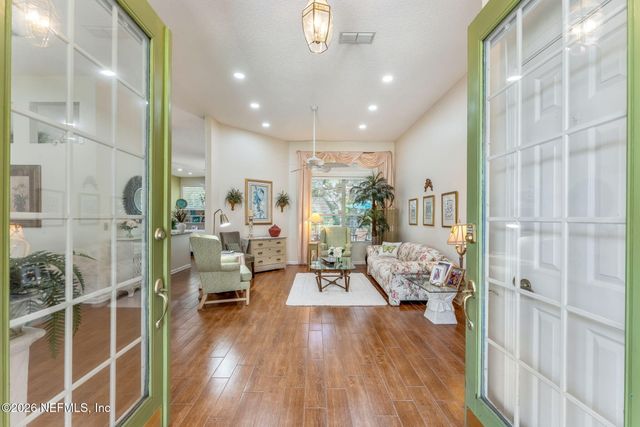 8982 HUNT VALLEY Drive W, Jacksonville, FL 32257