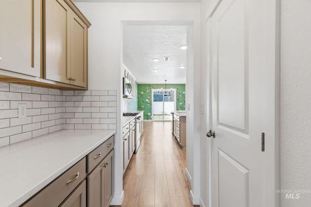 110 Homesteaders St., Middleton, ID 83644