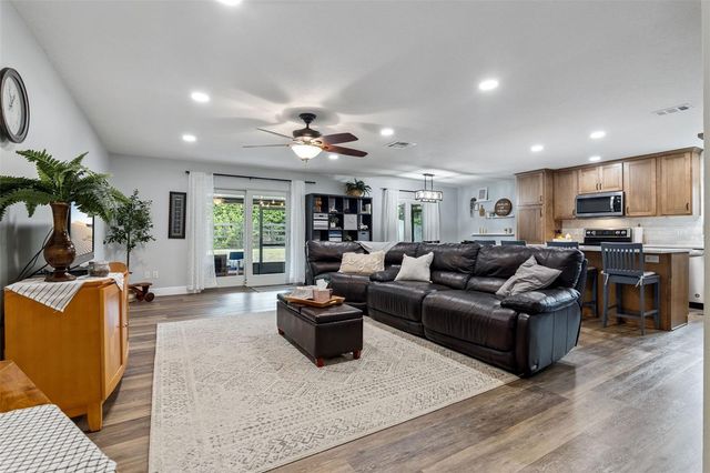 859 BENCHWOOD DRIVE, Winter Springs, FL 32708