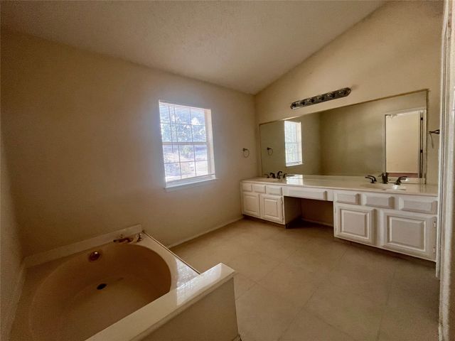 304 Trees Drive, Cedar Hill, TX 75104