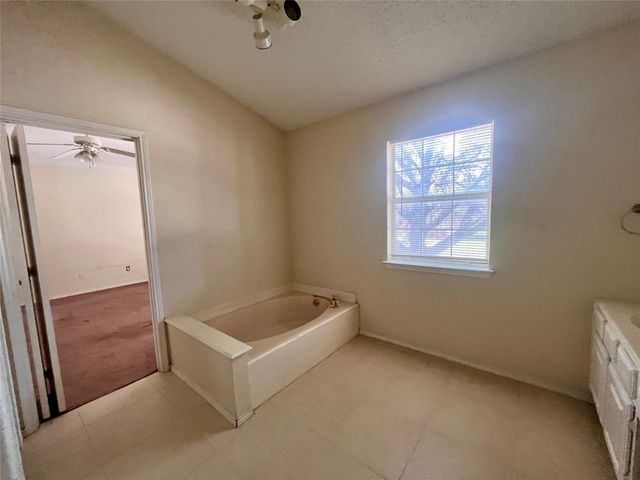 304 Trees Drive, Cedar Hill, TX 75104