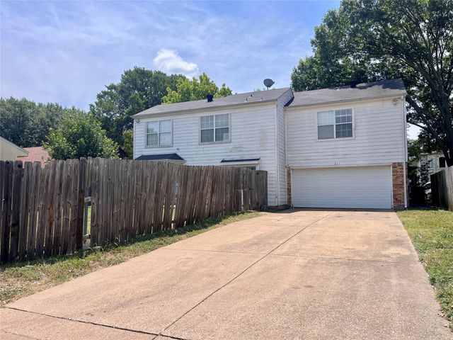 304 Trees Drive, Cedar Hill, TX 75104