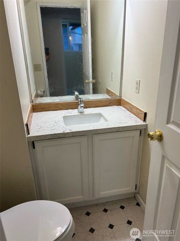 2008 Shattuck Avenue S, Renton, WA 98055