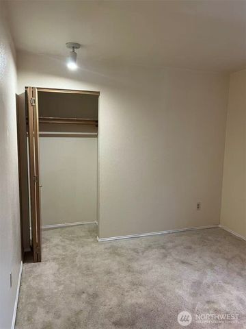 2008 Shattuck Avenue S, Renton, WA 98055