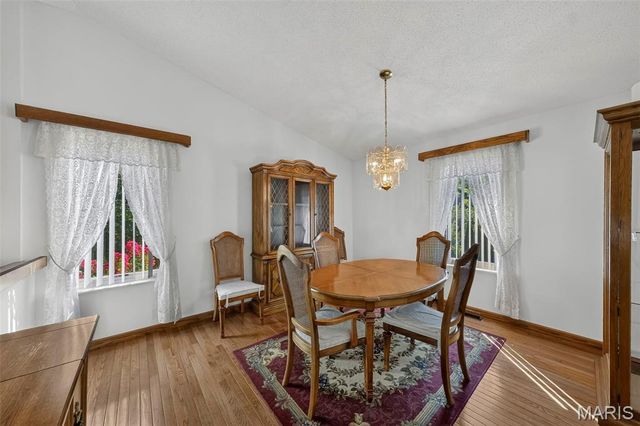 24 Long Branch Court, St Peters, MO 63376