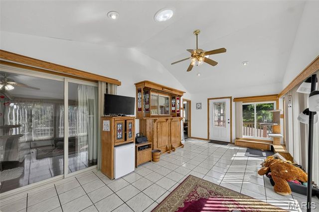 24 Long Branch Court, St Peters, MO 63376