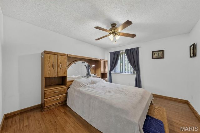 24 Long Branch Court, St Peters, MO 63376