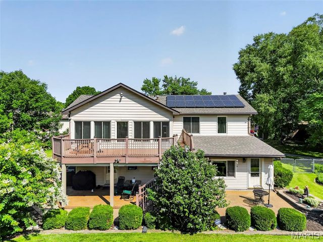24 Long Branch Court, St Peters, MO 63376
