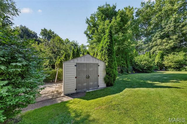 24 Long Branch Court, St Peters, MO 63376