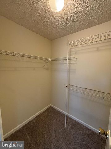 13336 BURKITTS RD, Fairfax, VA 22033