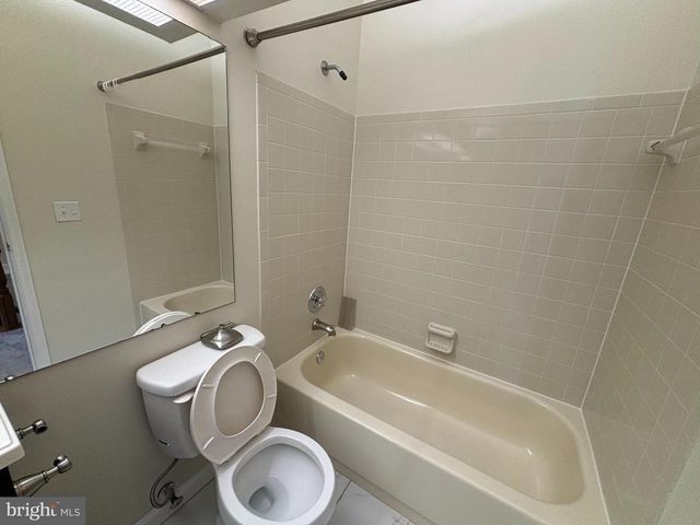 13336 BURKITTS RD, Fairfax, VA 22033