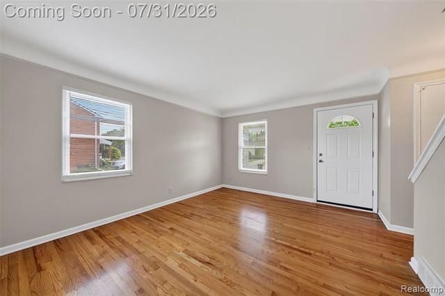 360 Parkview Drive, Plymouth, MI 48170