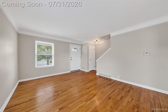 360 Parkview Drive, Plymouth, MI 48170