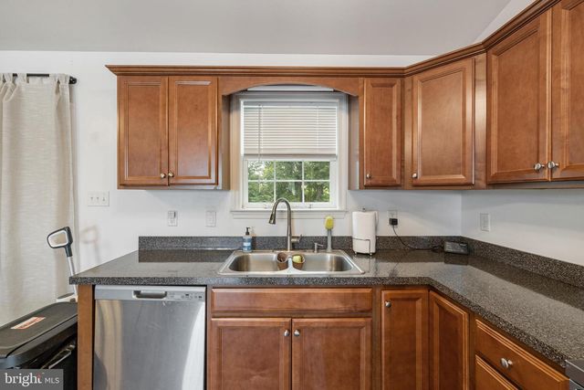 60 LILLEIGH CT, Maurertown, VA 22644