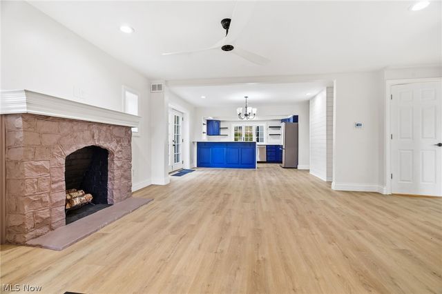 6097 Reno Drive, Louisville, OH 44641