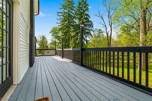 6097 Reno Drive, Louisville, OH 44641