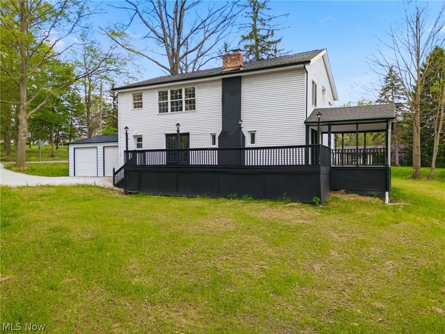 6097 Reno Drive, Louisville, OH 44641