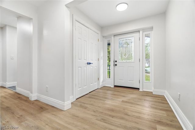6097 Reno Drive, Louisville, OH 44641