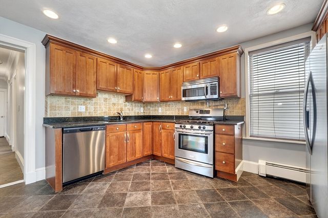 365 Savin Hill Ave 2, Boston, MA 02125