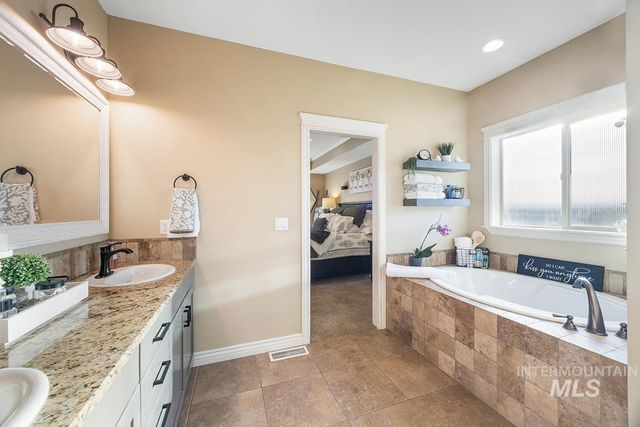 12153 W Touchrock Lane, Kuna, ID 83634